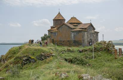 Армения 12+